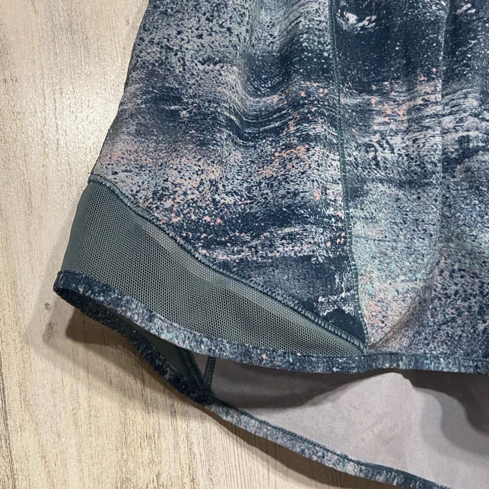 Lululemon Azurite Mint Tint Mystic Green Hotty Hot Short Lined Shorts 6 - Picture 4 of 11